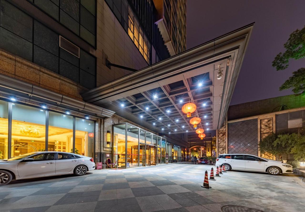Ramada Yichang Hotel Eksteriør billede