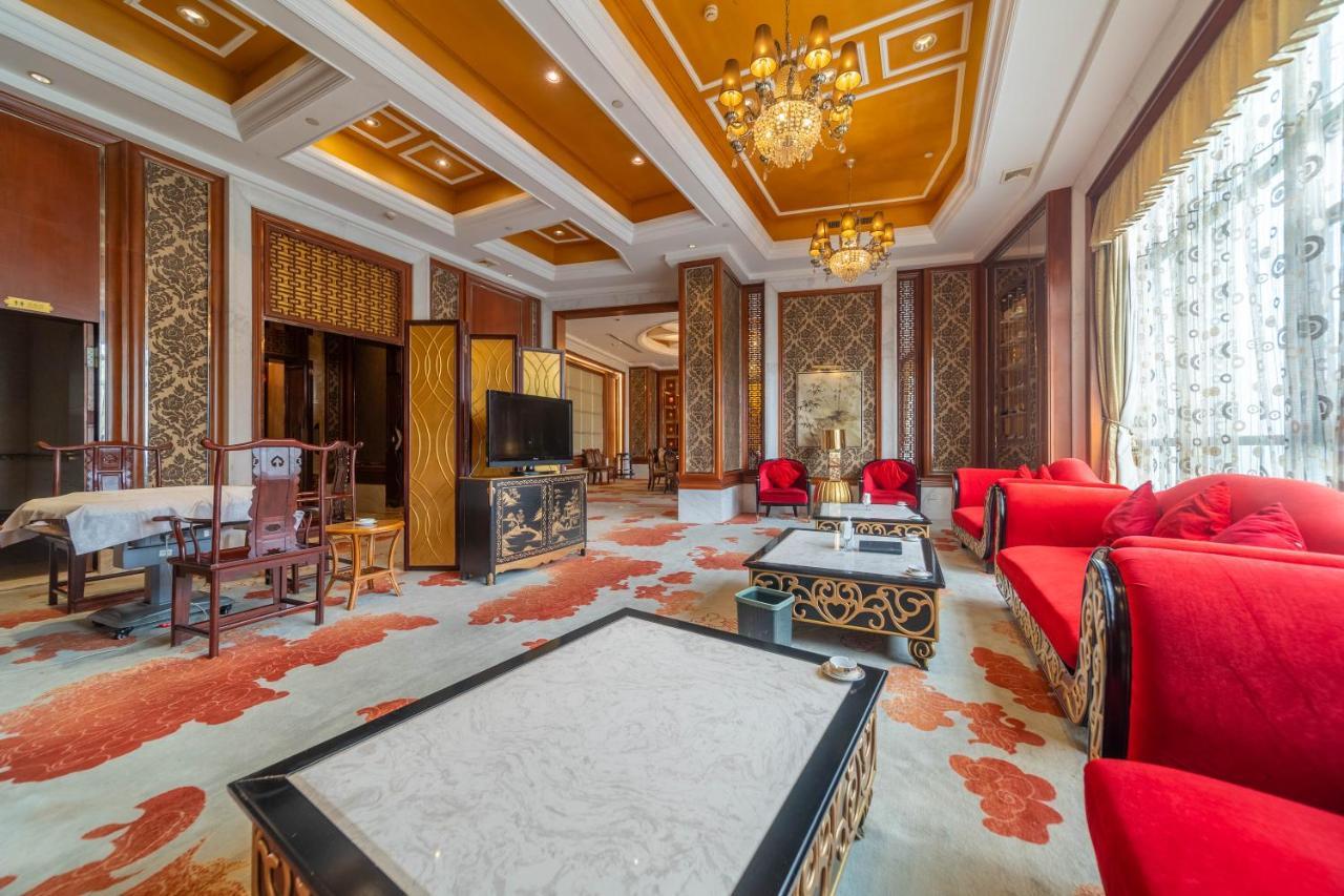 Ramada Yichang Hotel Eksteriør billede