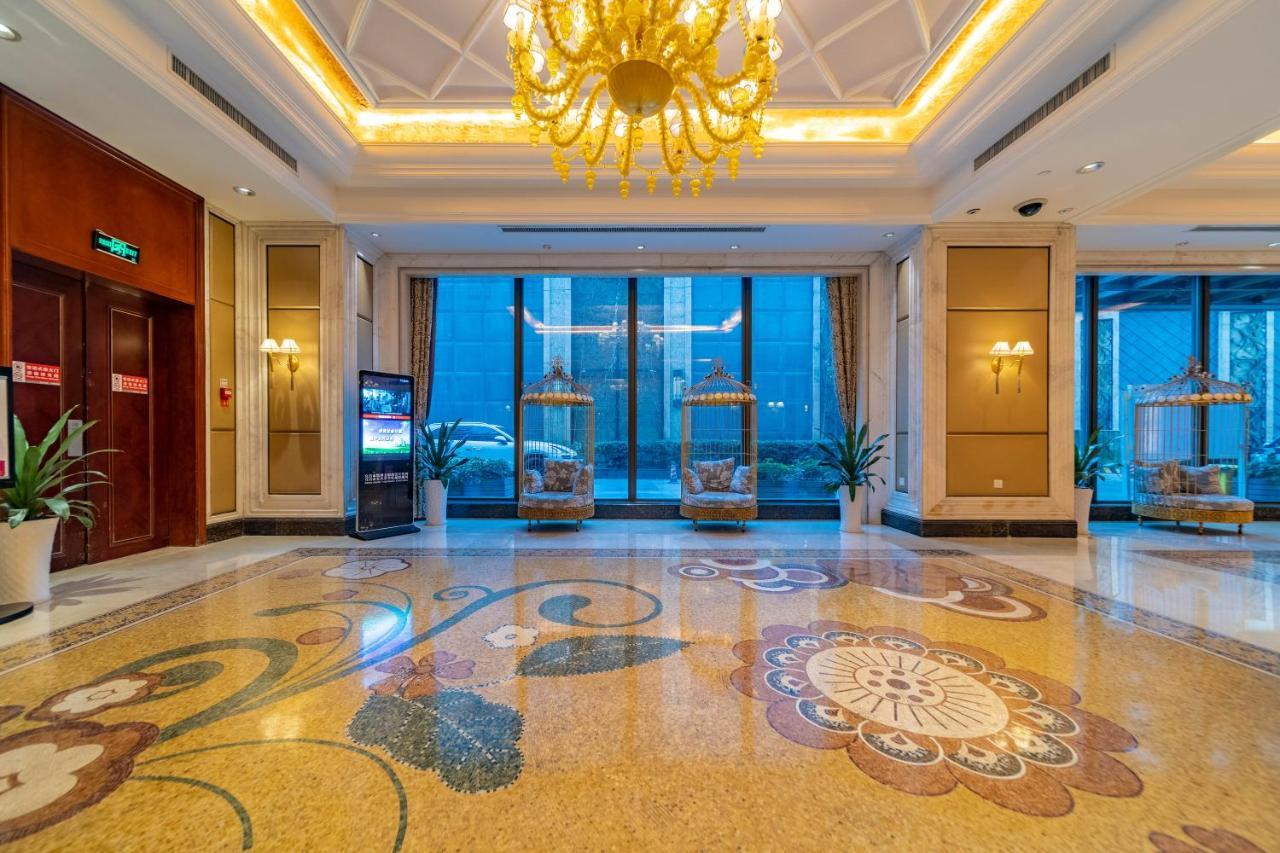 Ramada Yichang Hotel Eksteriør billede
