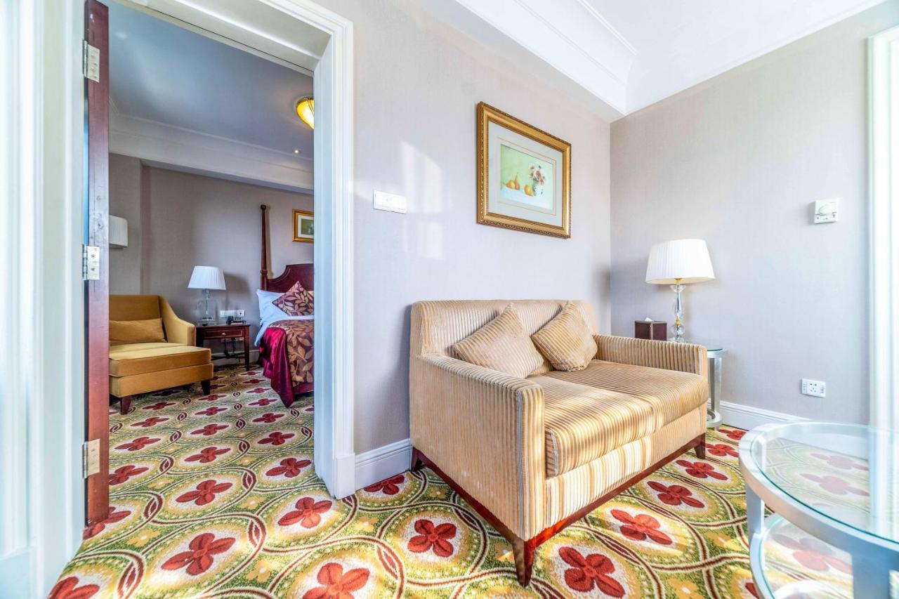 Ramada Yichang Hotel Eksteriør billede