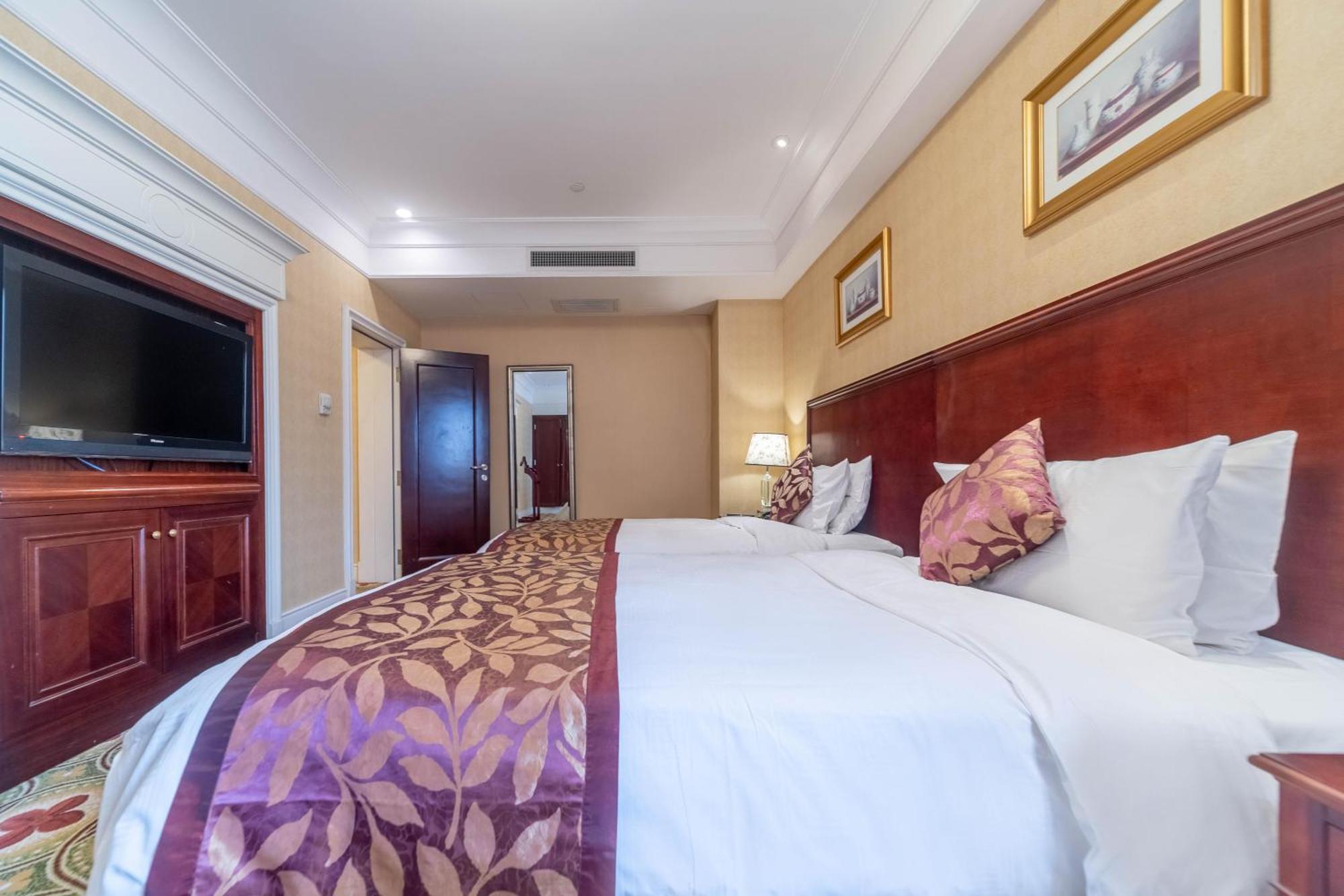 Ramada Yichang Hotel Eksteriør billede