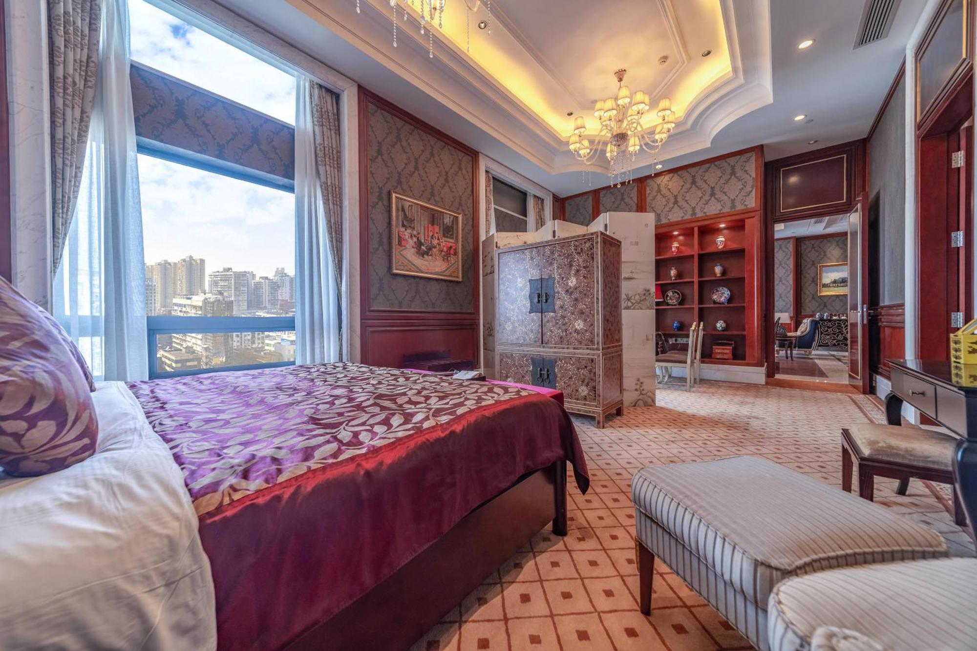 Ramada Yichang Hotel Eksteriør billede